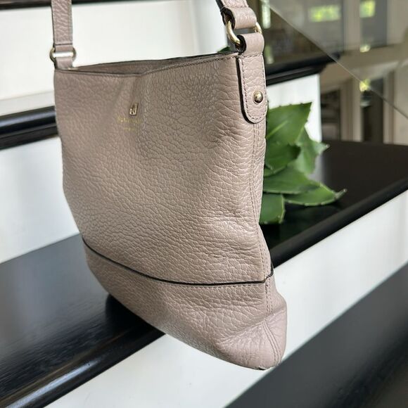 Kate Spade Soft Pebbled Leather Crossbody Shoulder Bag – Neutral Taupe - Picture 5 of 9